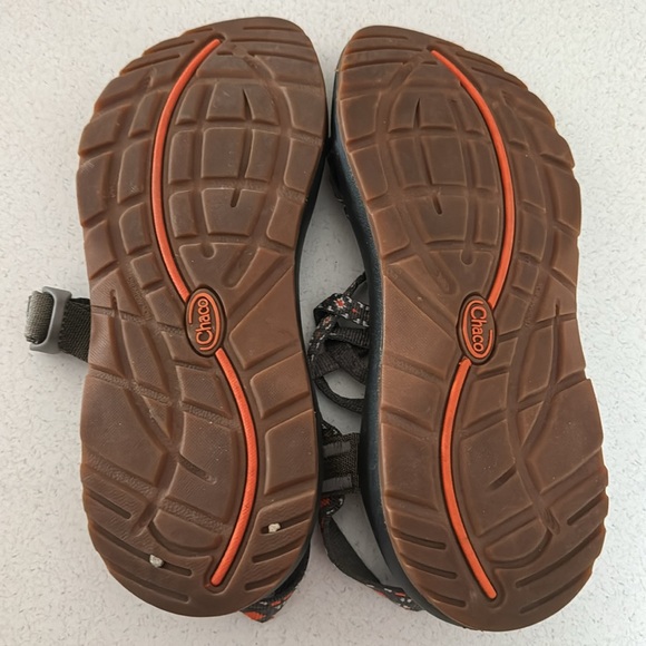 Chaco sandals excellent condition size 7 - Picture 2 of 2